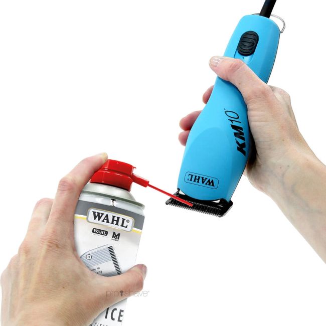 WAHL BLADE ICE valomasis ir vėsinamasis kirpimo mašinėlių skystis, 400 ml